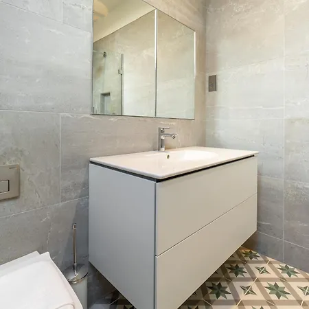 The Small House At The Heaning Estate 펜션 *