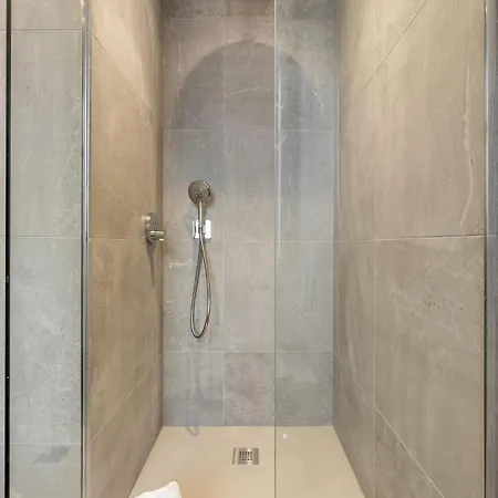 The Small House At The Heaning Estate 펜션 *